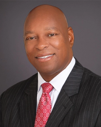 Headshot of Darryl Settles