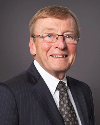 Headshot of Walter Tennant